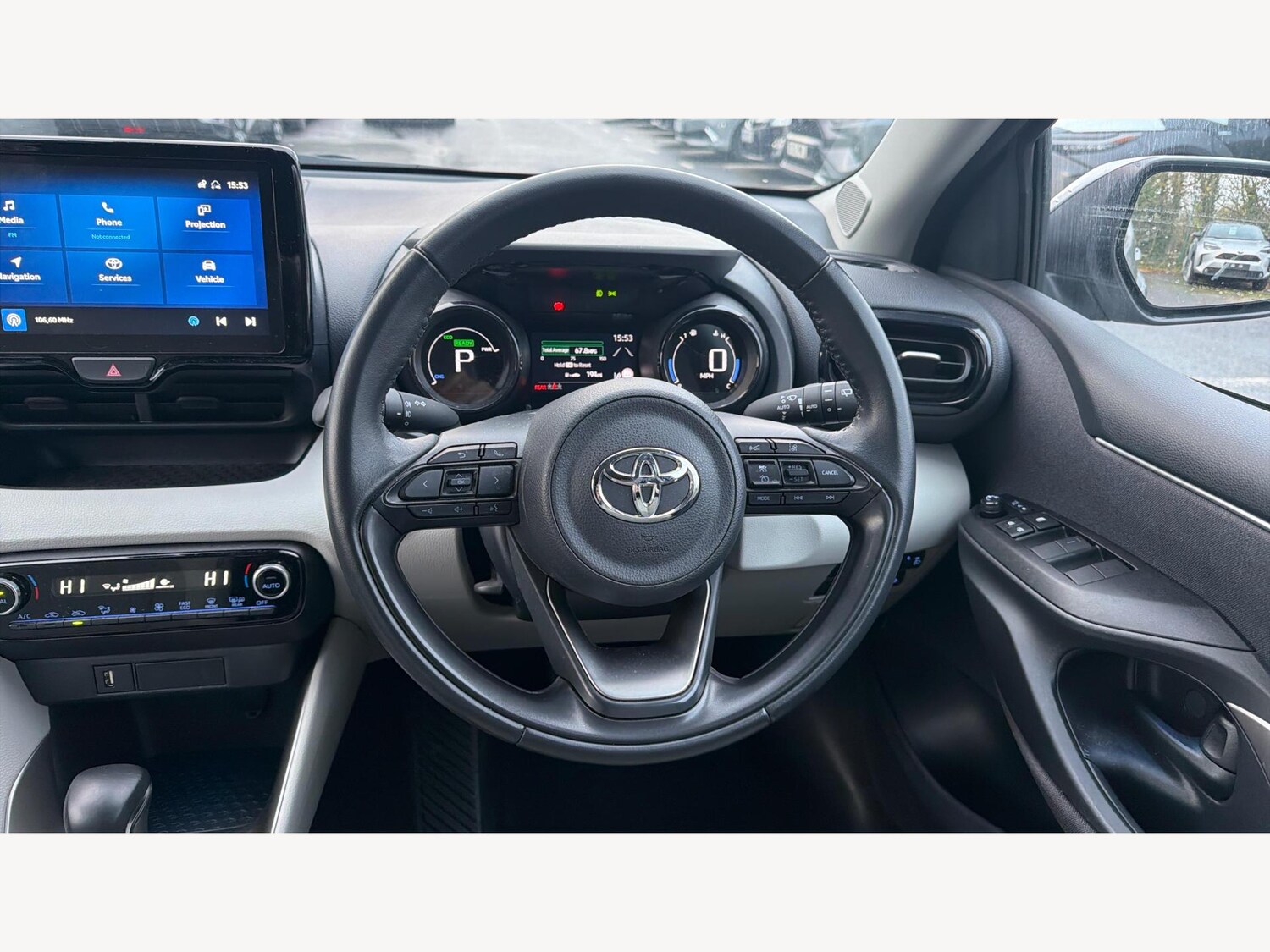 Used Toyota Yaris for sale - 77050056: Photo 8