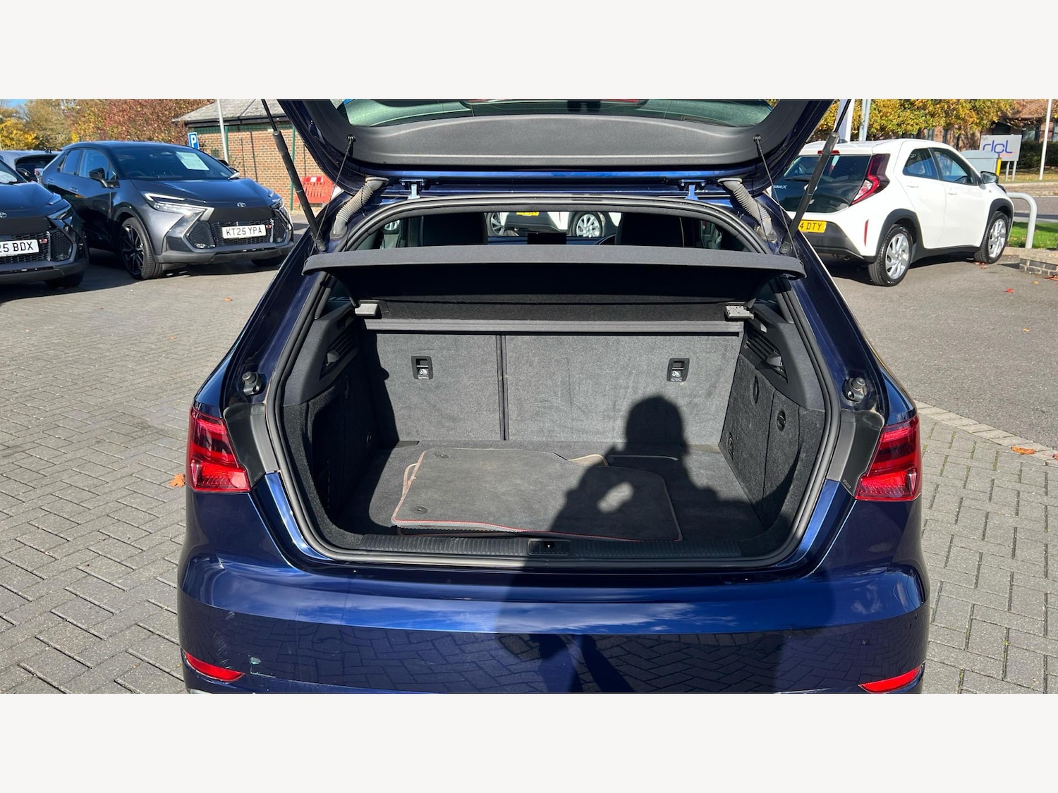 Used Audi A3 2017 for sale - 76521653: Photo 16