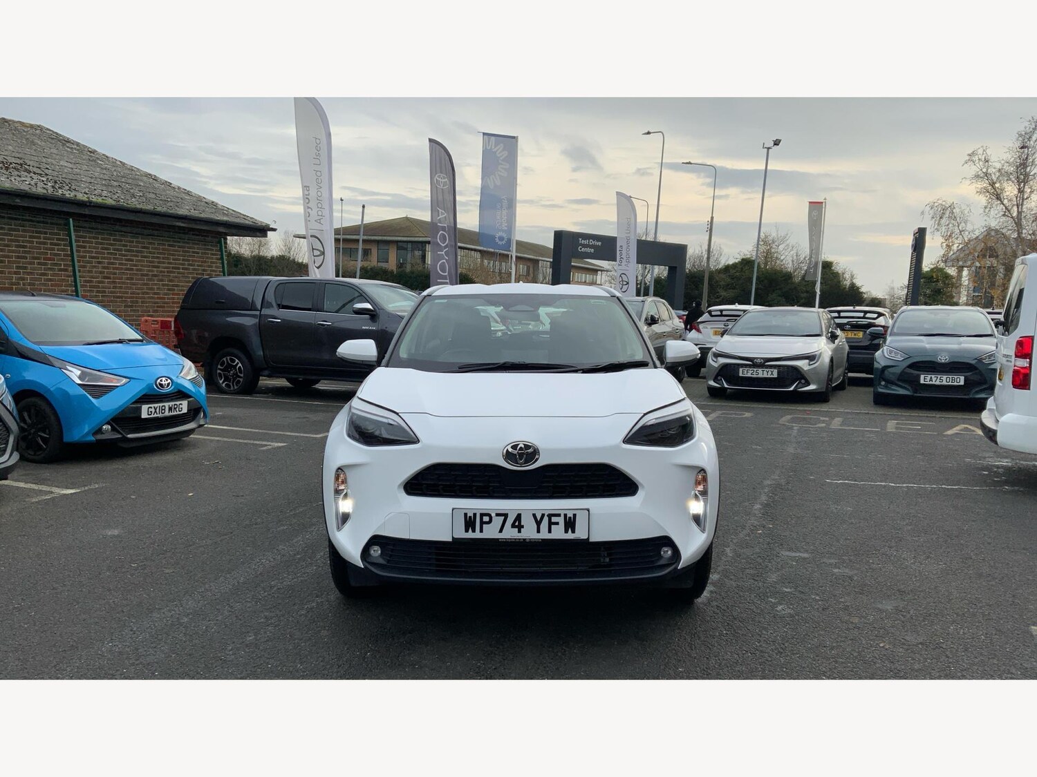 Used Toyota Yaris Cross 2025 for sale - 77612231: Photo 17