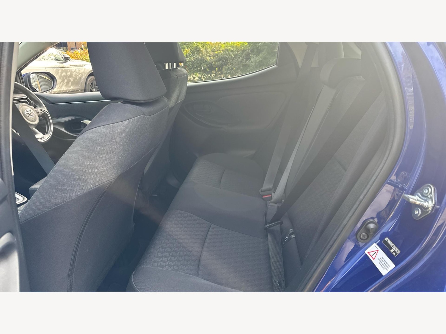 Used Toyota Yaris 2022 for sale - 76371153: Photo 15