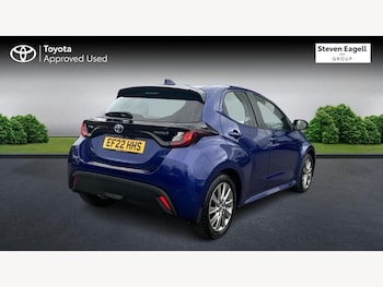 Used Toyota Yaris 2022 for sale - 76975492: Photo