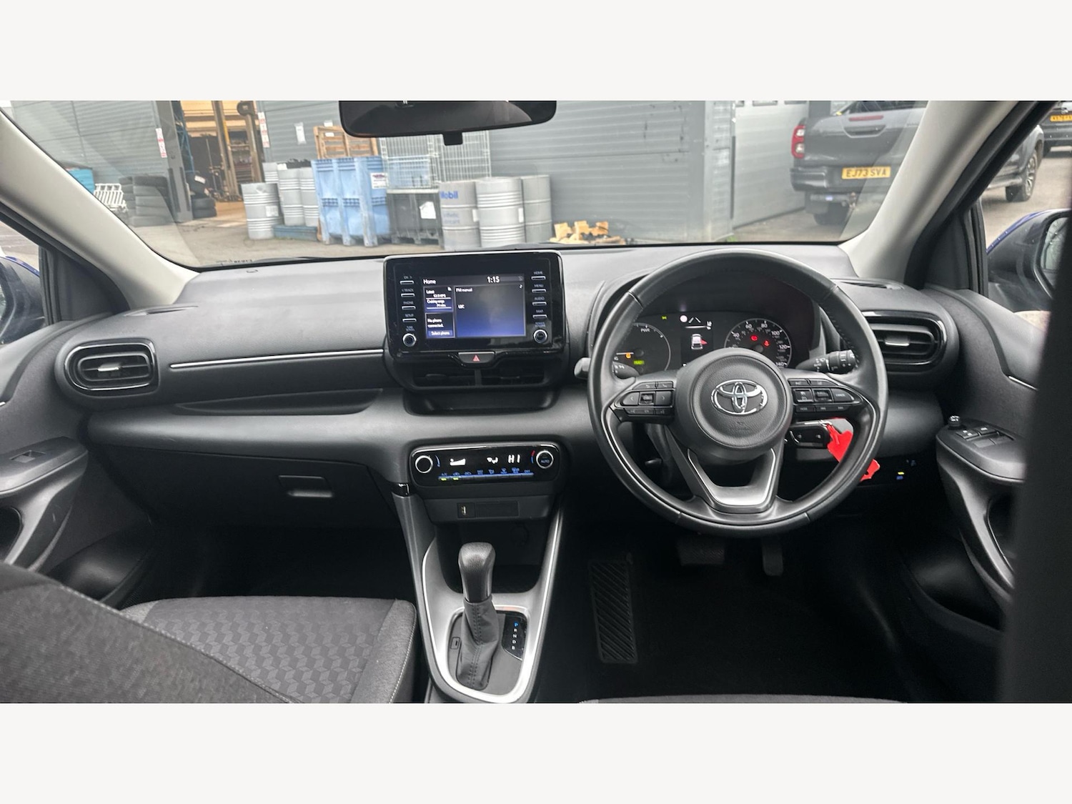 Used Toyota Yaris 2022 for sale - 76975492: Photo 7