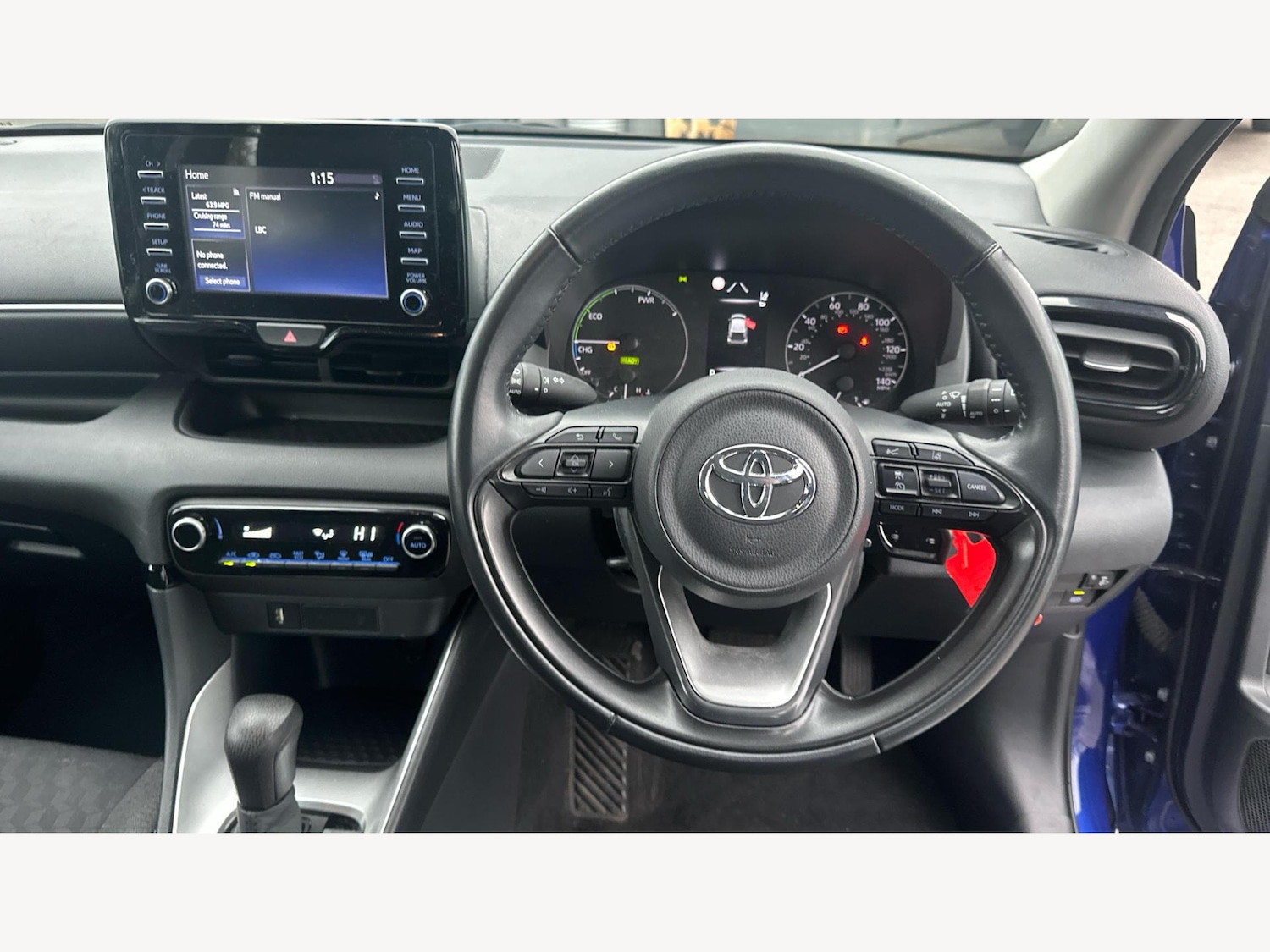 Used Toyota Yaris 2022 for sale - 76975492: Photo 8
