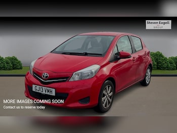 Used Toyota Yaris 2013 for sale - 77704998: Photo