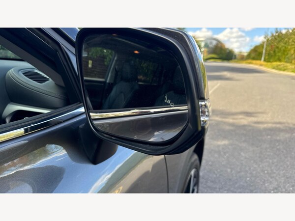 Used Toyota Highlander 2022 for sale - 76317868: Photo 24