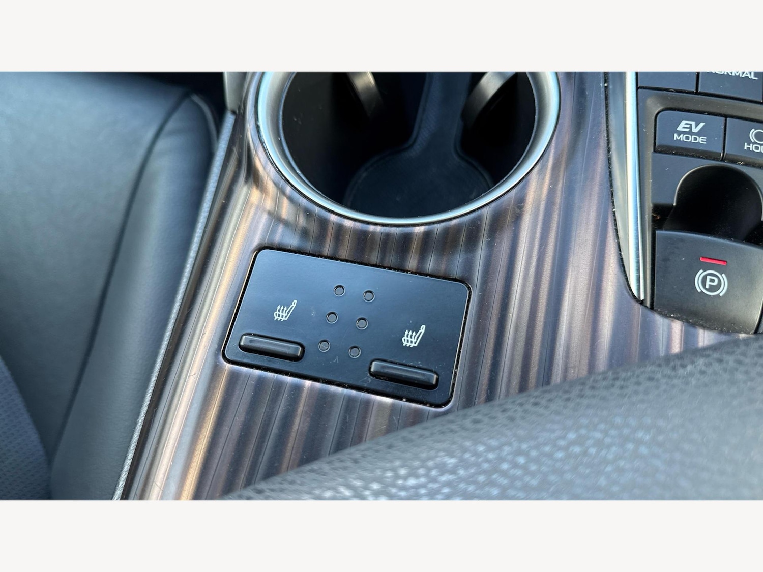 Used Toyota Camry 2019 for sale - 77156210: Photo 23