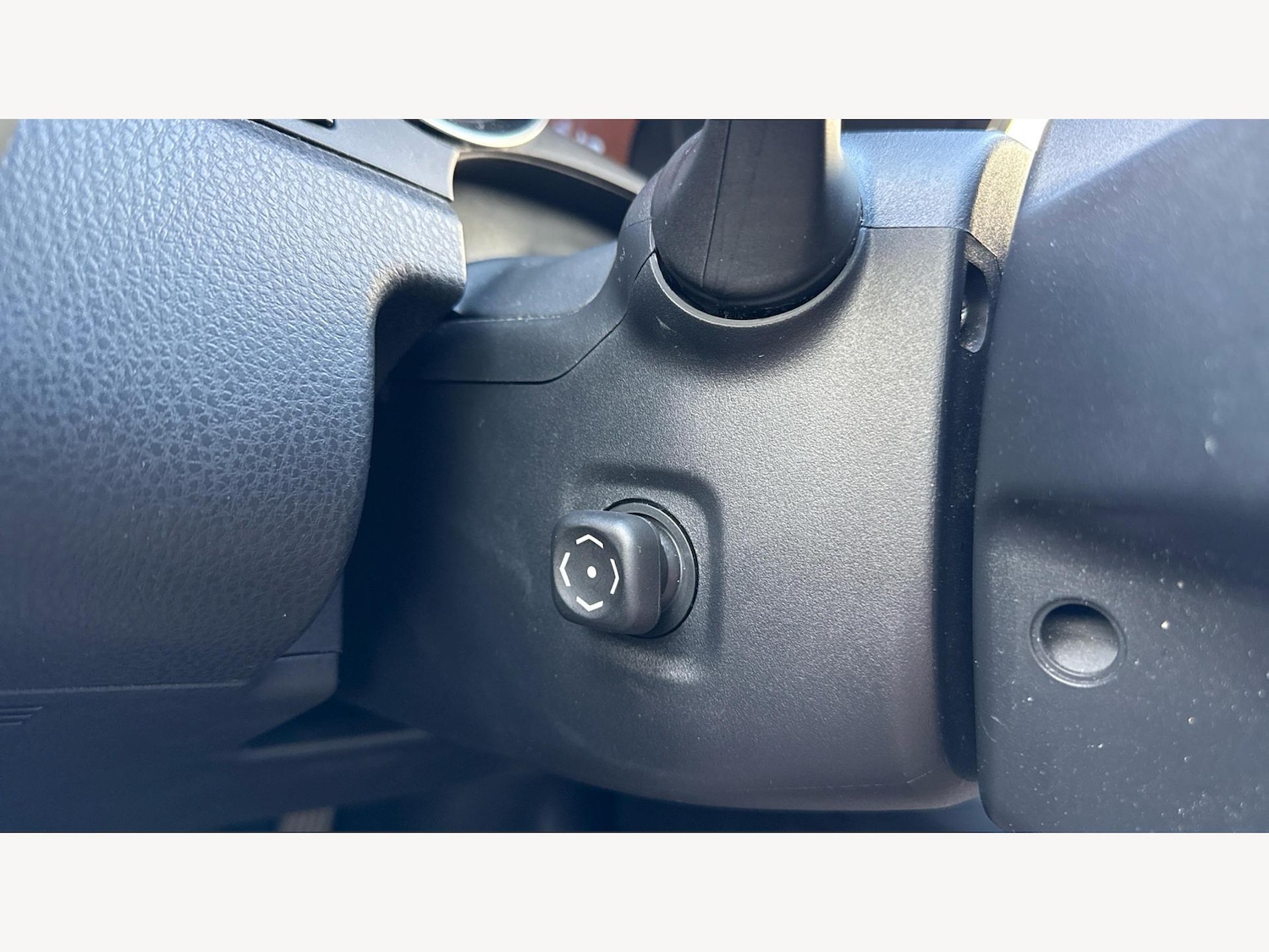 Used Toyota Camry 2019 for sale - 77156210: Photo 24