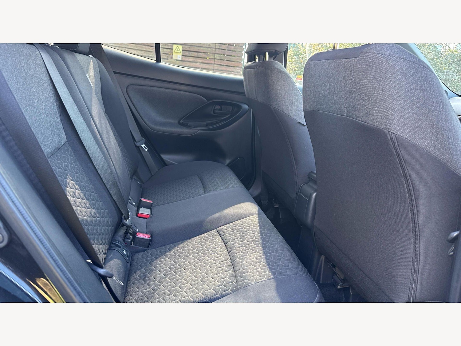 Used Toyota Yaris Cross for sale - 77977699: Photo 14