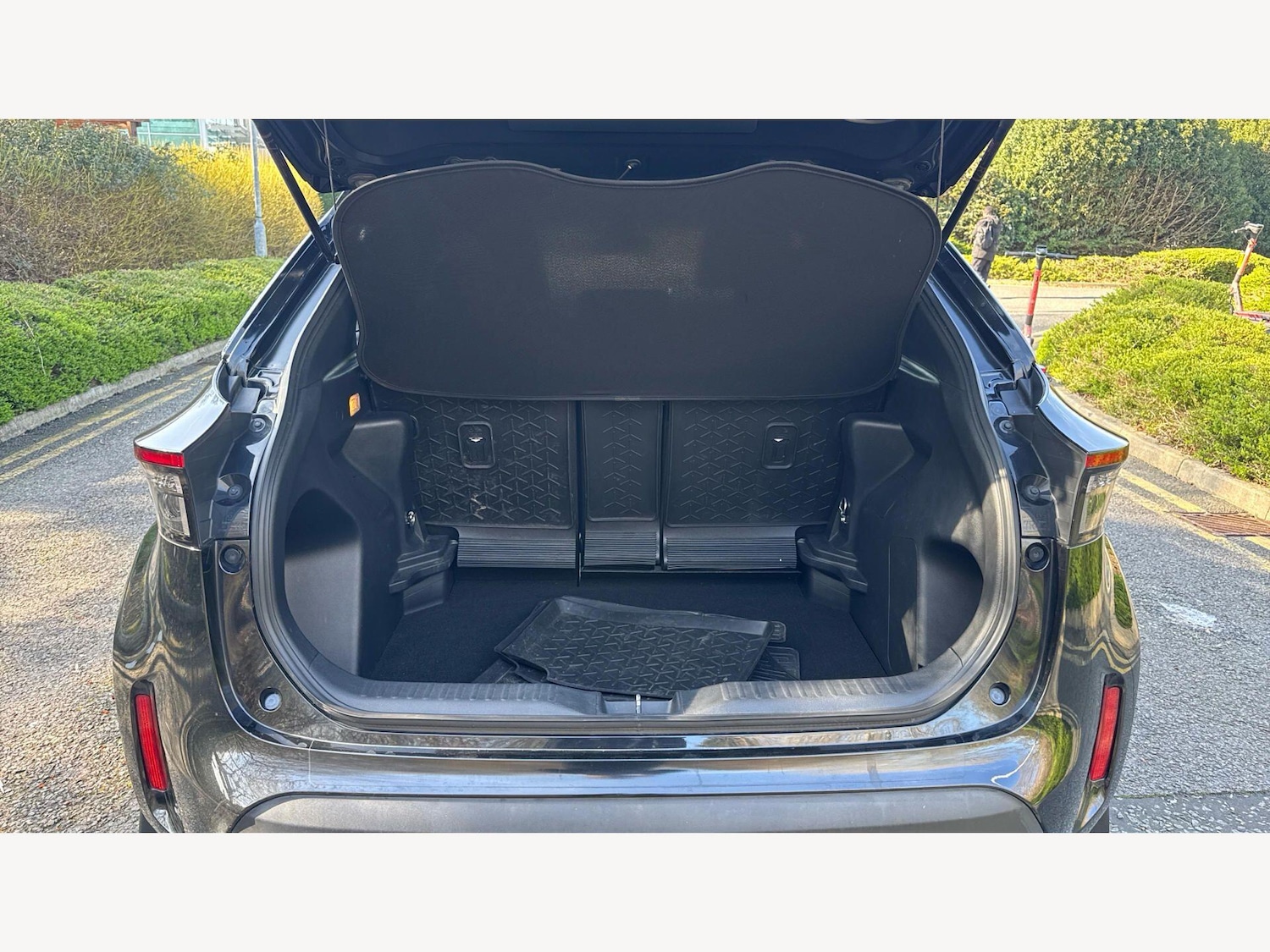 Used Toyota Yaris Cross for sale - 77977699: Photo 16