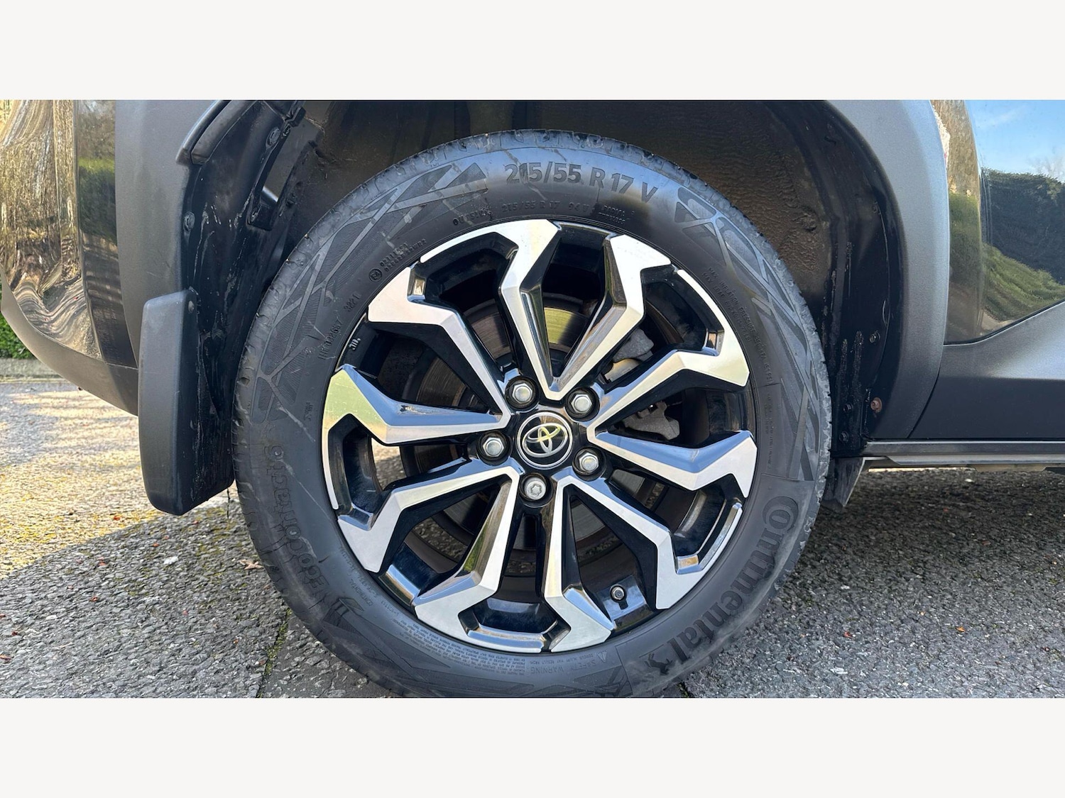 Used Toyota Yaris Cross for sale - 77977699: Photo 20