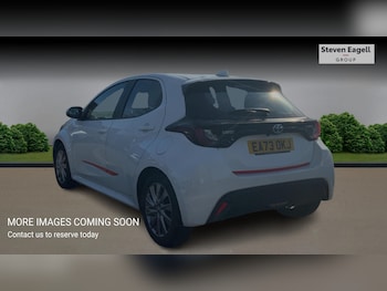 Used Toyota Yaris 2023 for sale - 77783390: Photo