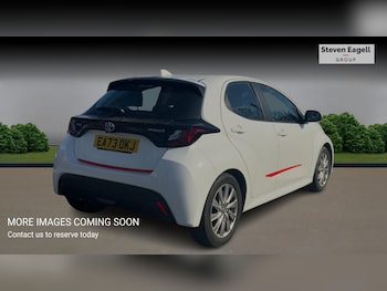 Used Toyota Yaris 2023 for sale - 77783390: Photo