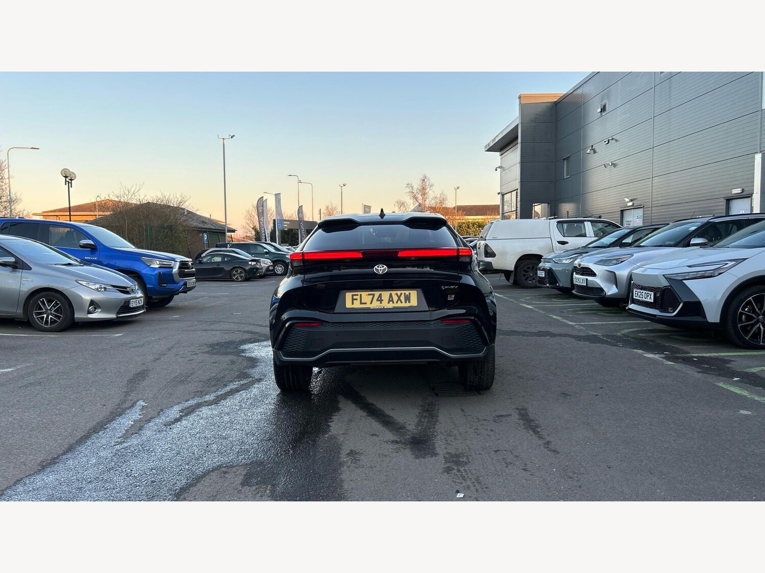 Used Toyota C-HR 2024 for sale - 78136087: Photo 21