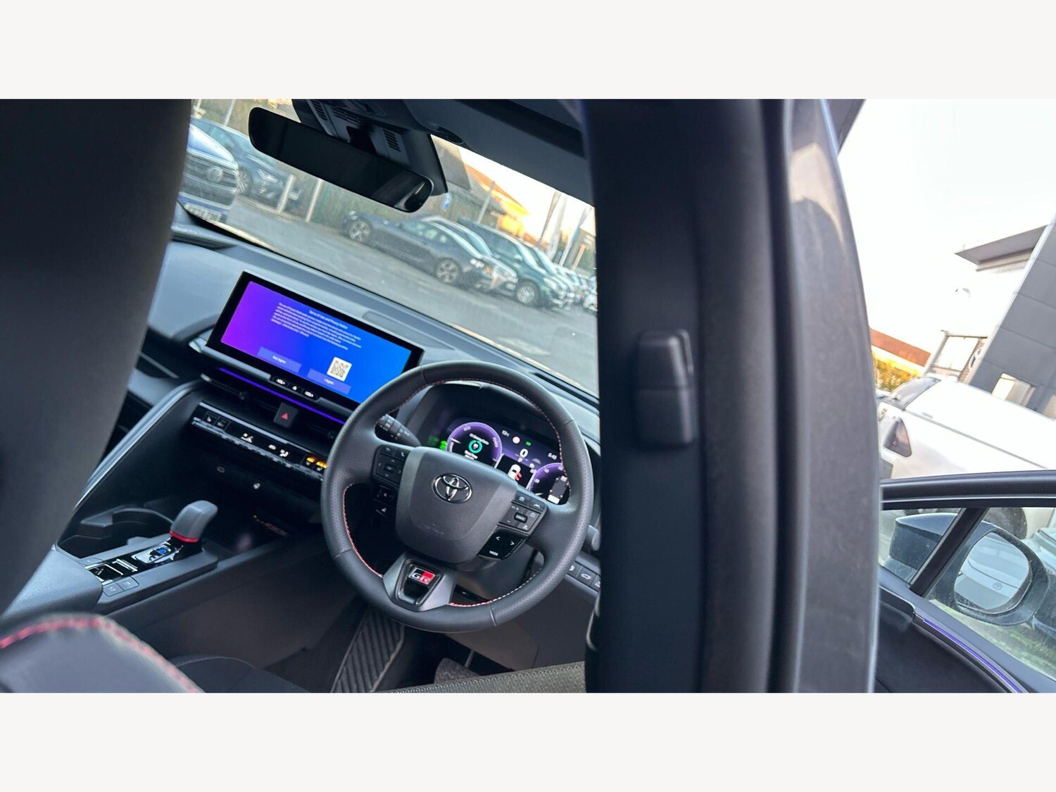 Used Toyota C-HR 2024 for sale - 78136087: Photo 36