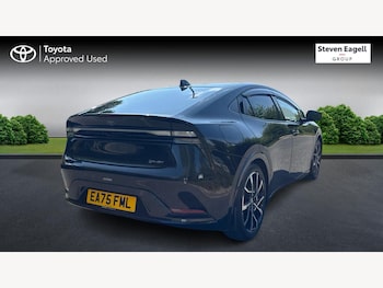 Used Toyota Prius 2025 for sale - 79425698: Photo