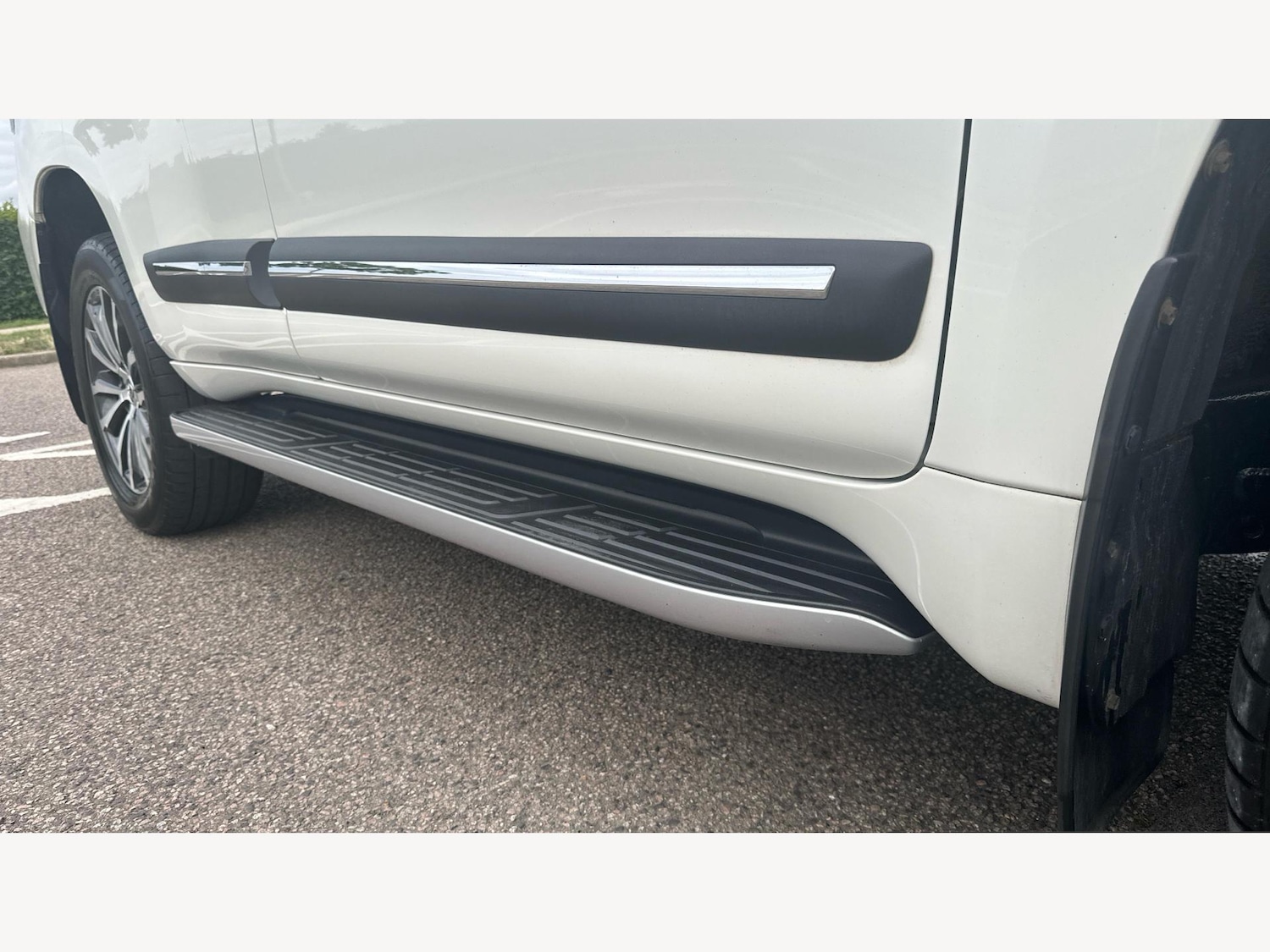 Used Toyota Land Cruiser for sale - 76381347: Photo 24