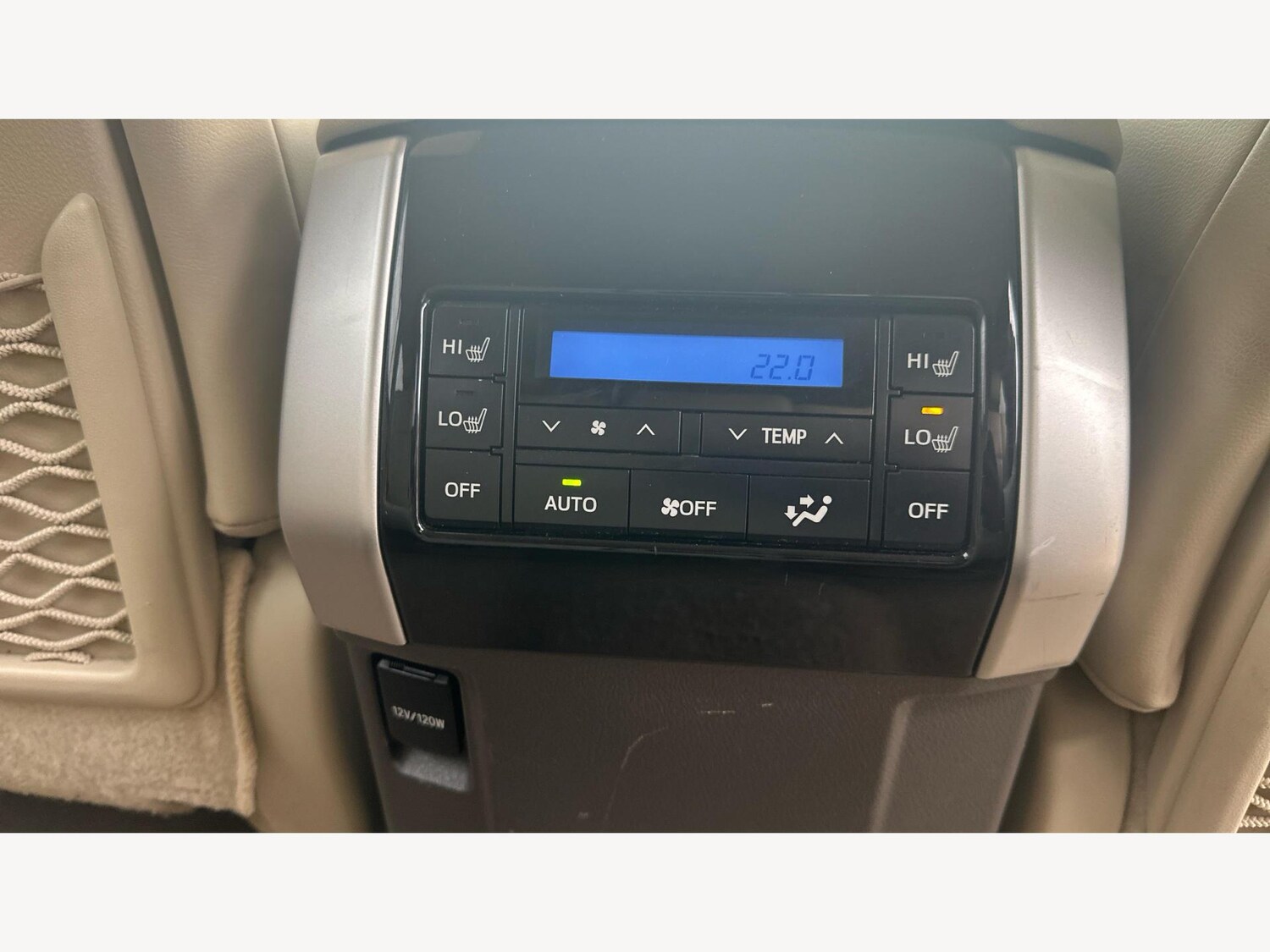Used Toyota Land Cruiser for sale - 76381347: Photo 31
