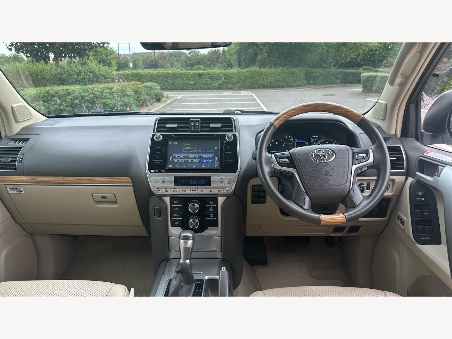 Used Toyota Land Cruiser for sale - 76381347: Photo 7