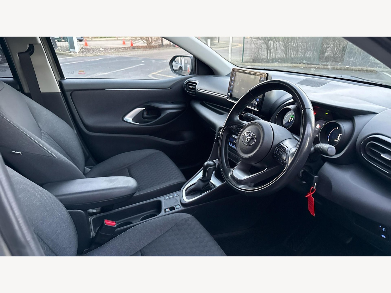 Used Toyota Yaris 2022 for sale - 77143168: Photo 13