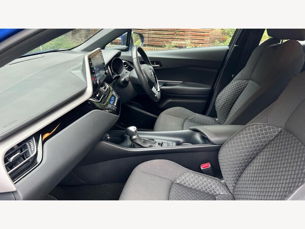 Used Toyota C-HR 2021 for sale - 76251355: Photo 12