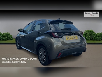Used Toyota Yaris 2023 for sale - 79361256: Photo