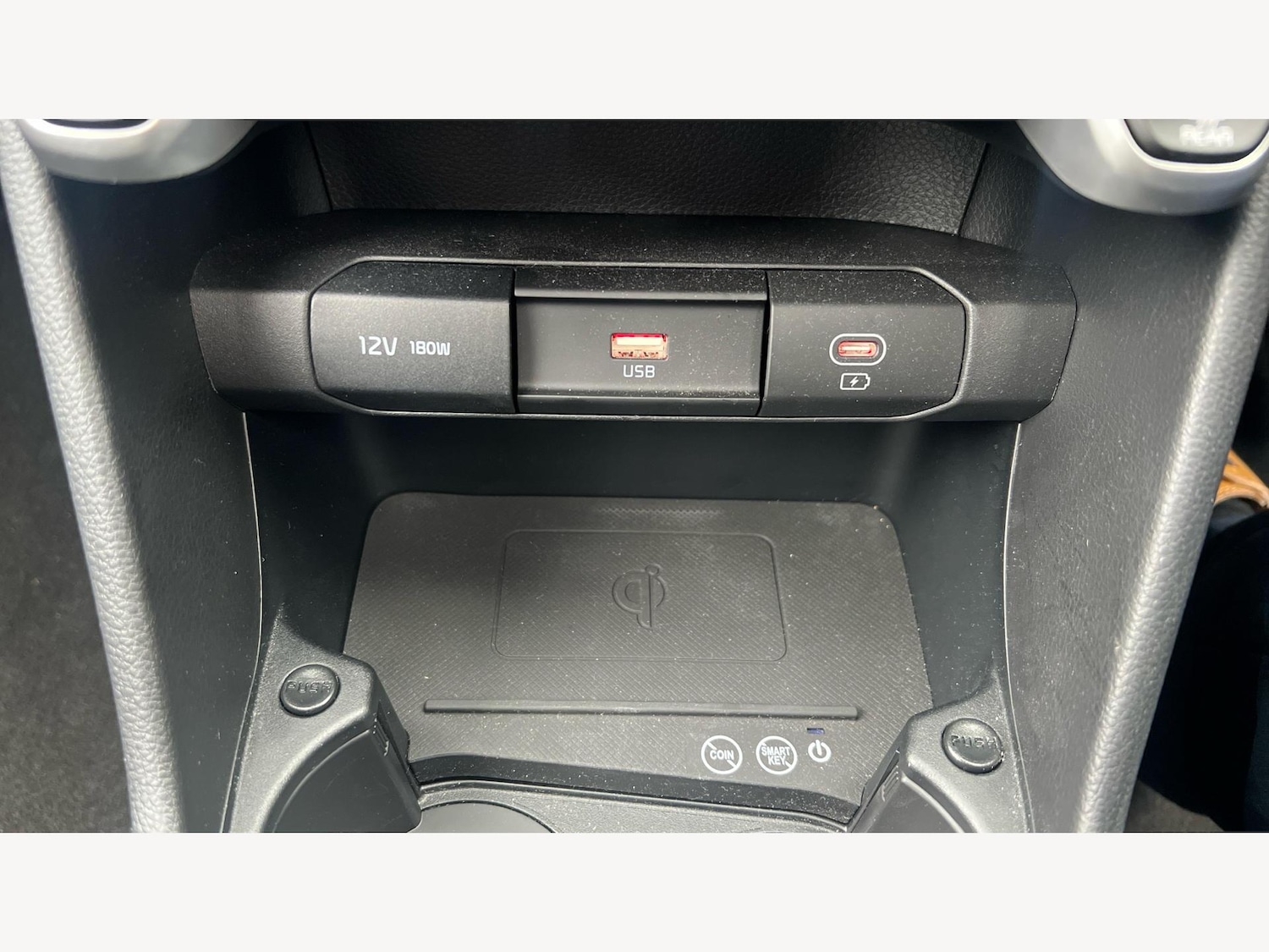 Used Kia Picanto 2024 for sale - 76432468: Photo 30