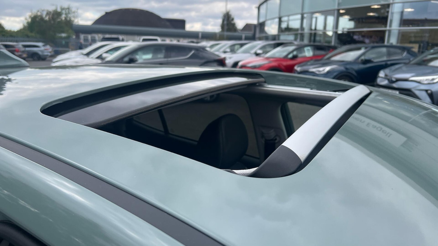 Used Kia Picanto 2024 for sale - 76432468: Photo 33