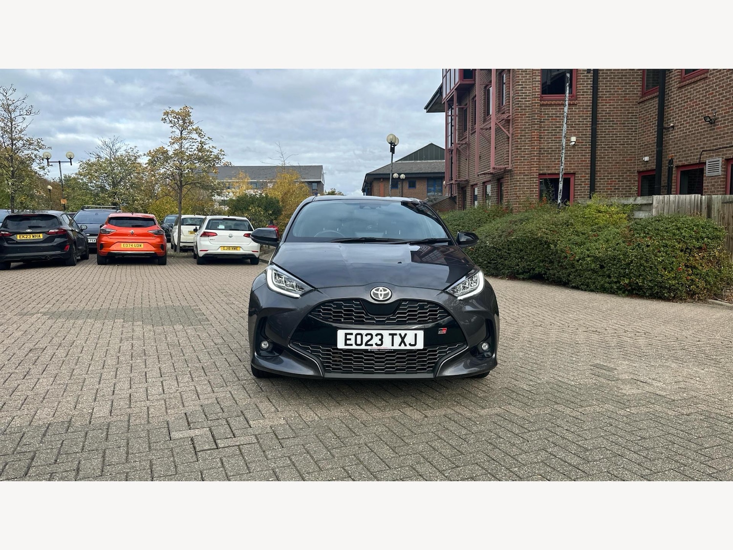 Used Toyota Yaris 2023 for sale - 76337642: Photo 17