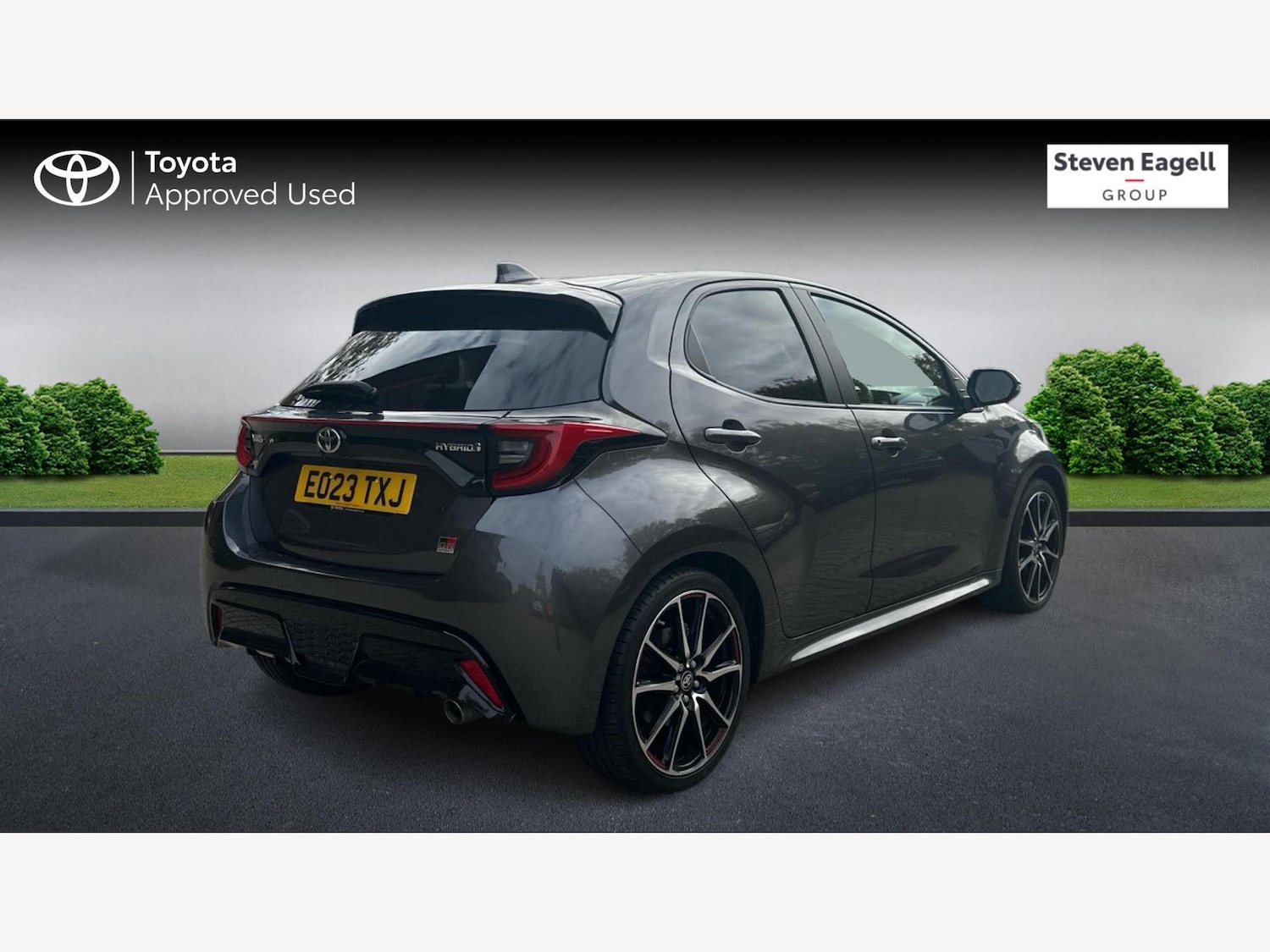 Used Toyota Yaris 2023 for sale - 76337642: Photo 2