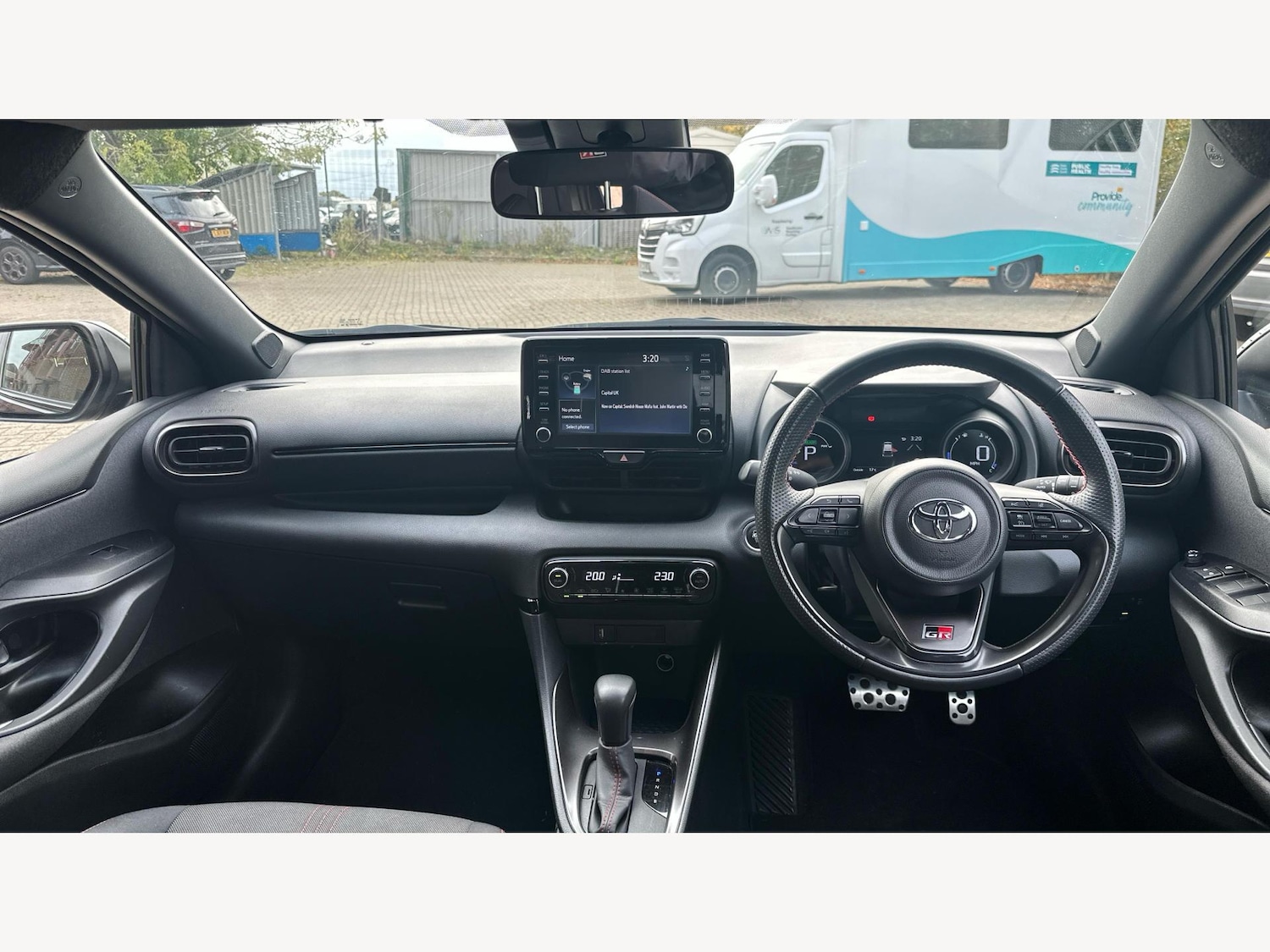 Used Toyota Yaris 2023 for sale - 76337642: Photo 7