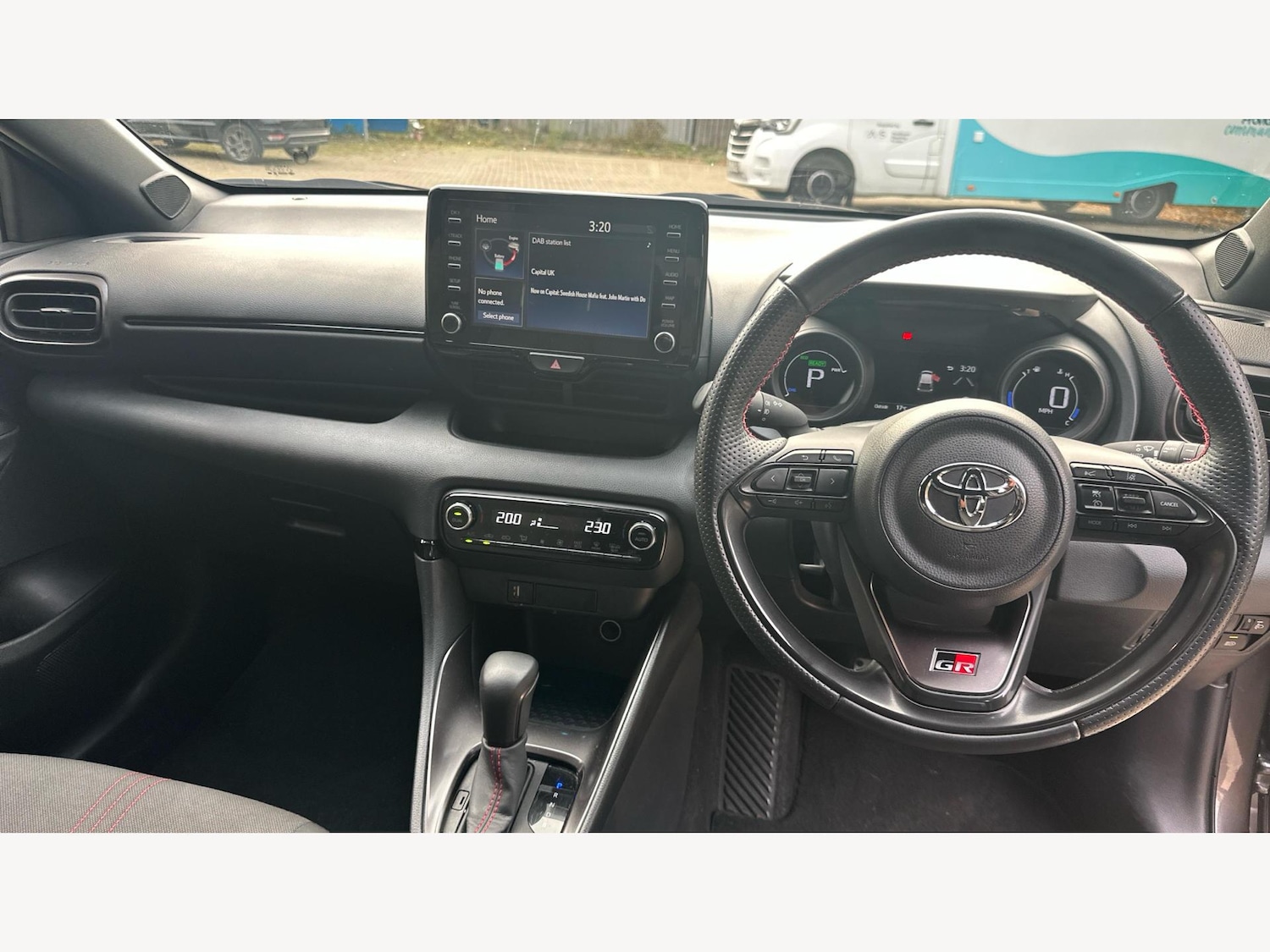 Used Toyota Yaris 2023 for sale - 76337642: Photo 8