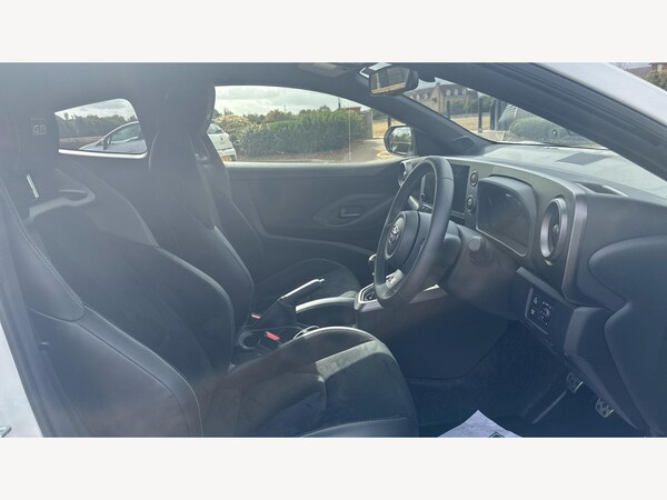 Used Toyota Yaris 2024 for sale - 76239472: Photo 13