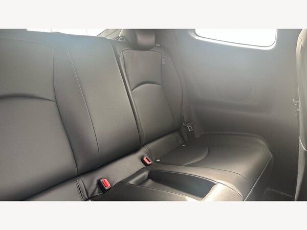 Used Toyota Yaris 2024 for sale - 76239472: Photo 14