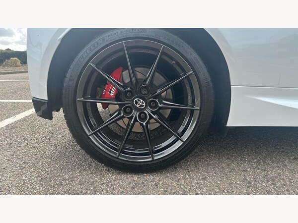 Used Toyota Yaris 2024 for sale - 76239472: Photo 32