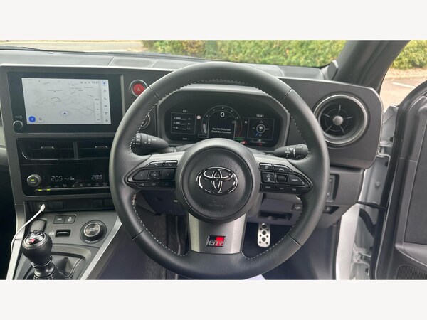 Used Toyota Yaris 2024 for sale - 76239472: Photo 8