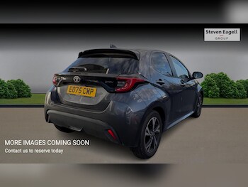 Used Toyota Yaris 2025 for sale - 77852908: Photo