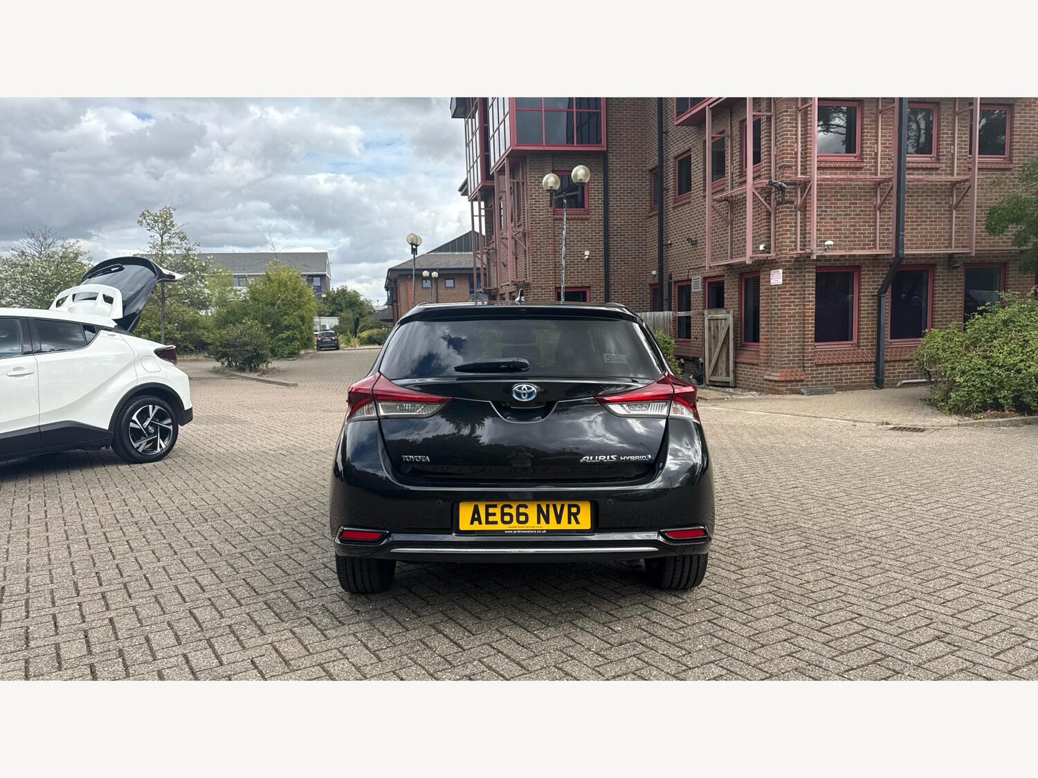 Vehicle 21