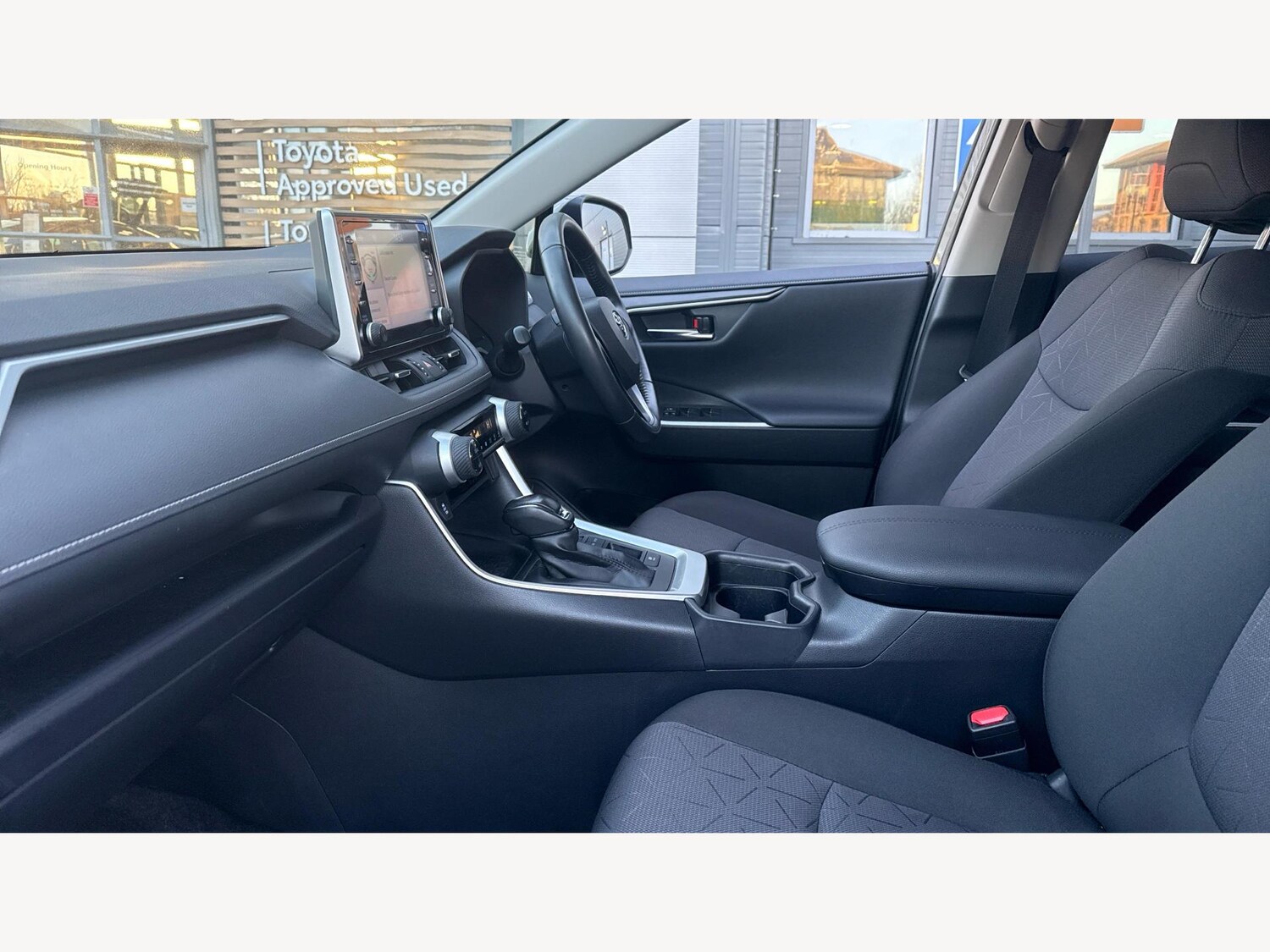 Used Toyota RAV4 2020 for sale - 76832732: Photo 12