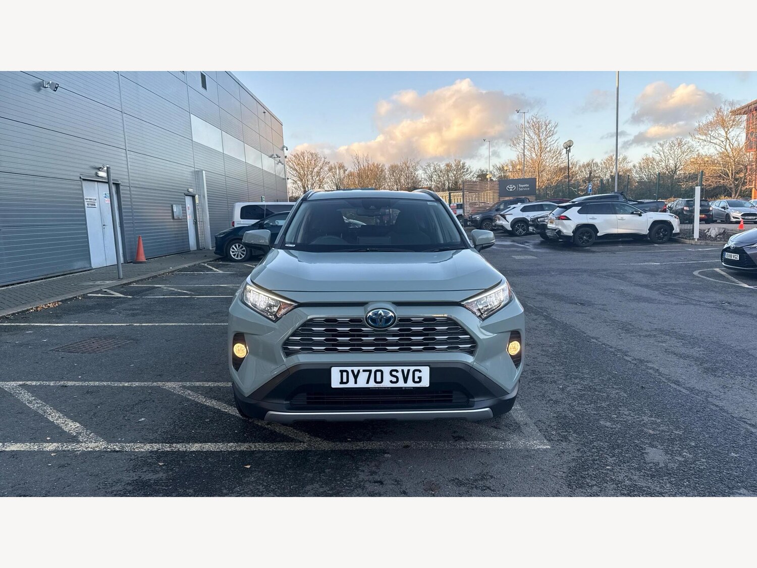 Used Toyota RAV4 2020 for sale - 76832732: Photo 17