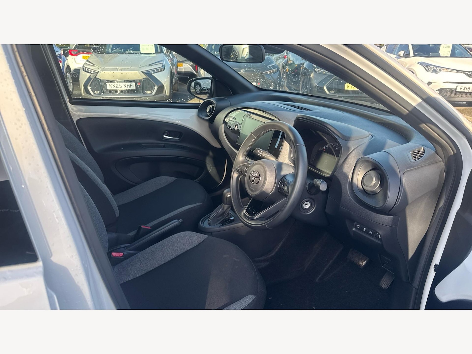 Used Toyota Aygo X 2024 for sale - 77029075: Photo 13