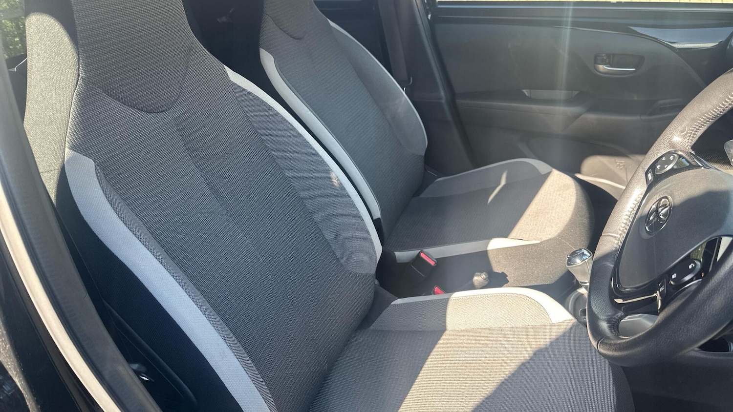 Used Toyota AYGO 2022 for sale - 78147839: Photo 17