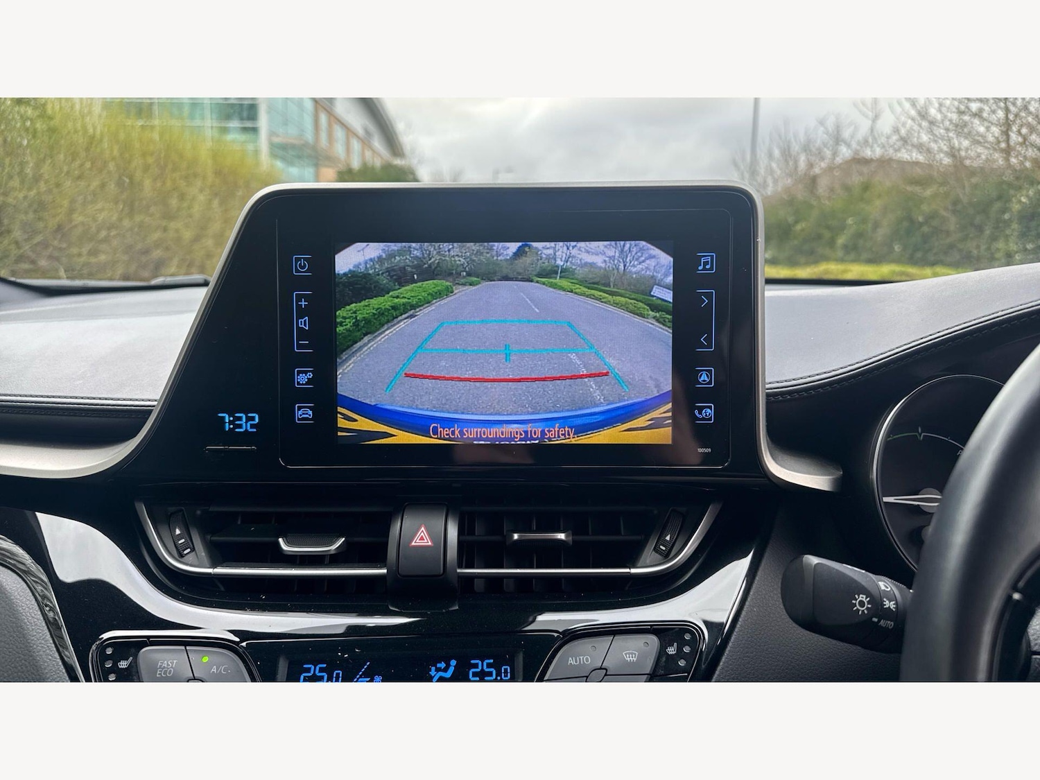 Used Toyota C-HR 2018 for sale - 78034185: Photo 23