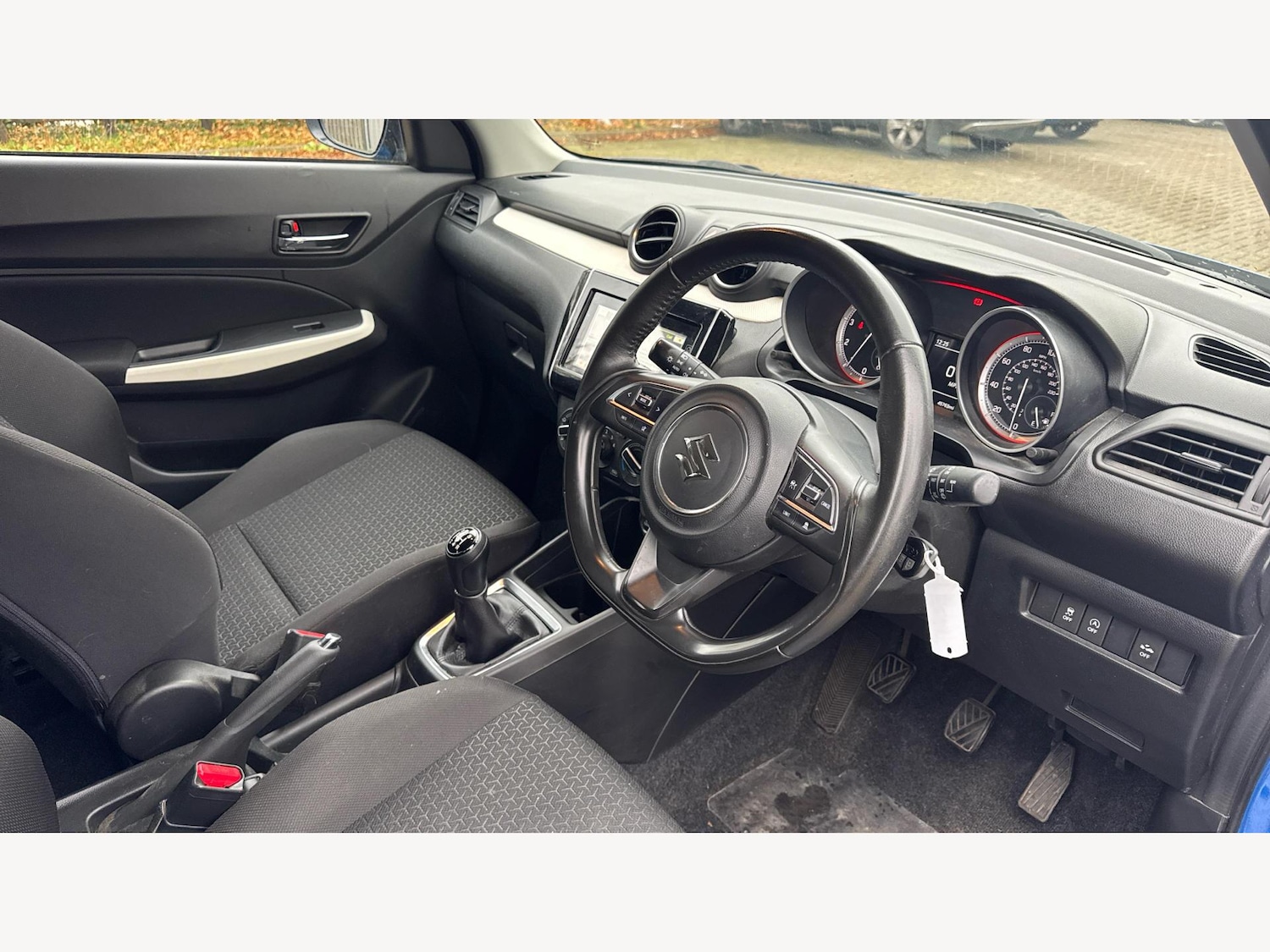 Used Suzuki Swift 2023 for sale - 76562072: Photo 13