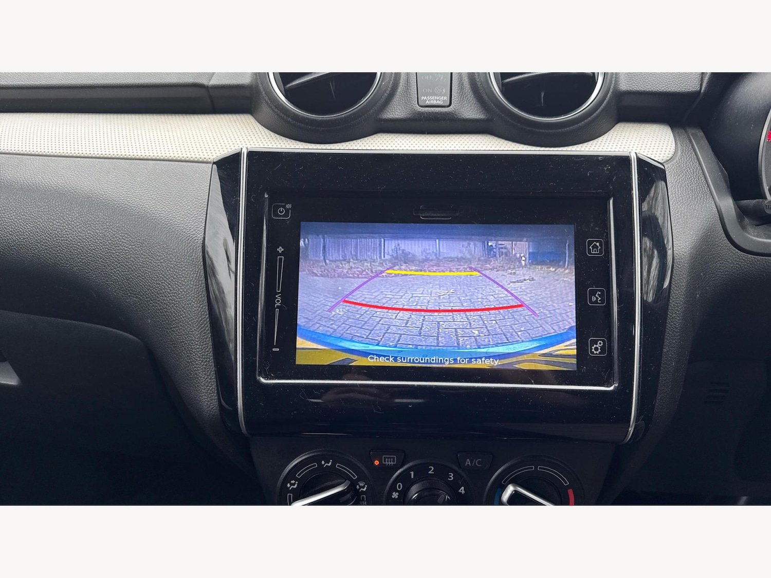 Used Suzuki Swift 2023 for sale - 76562072: Photo 22