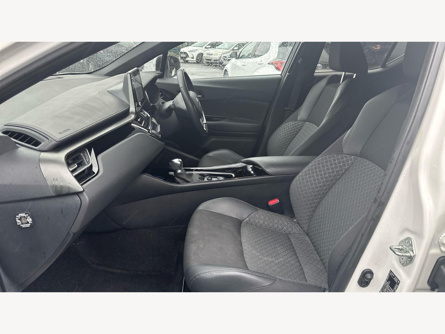 Used Toyota C-HR 2023 for sale - 77671566: Photo 12