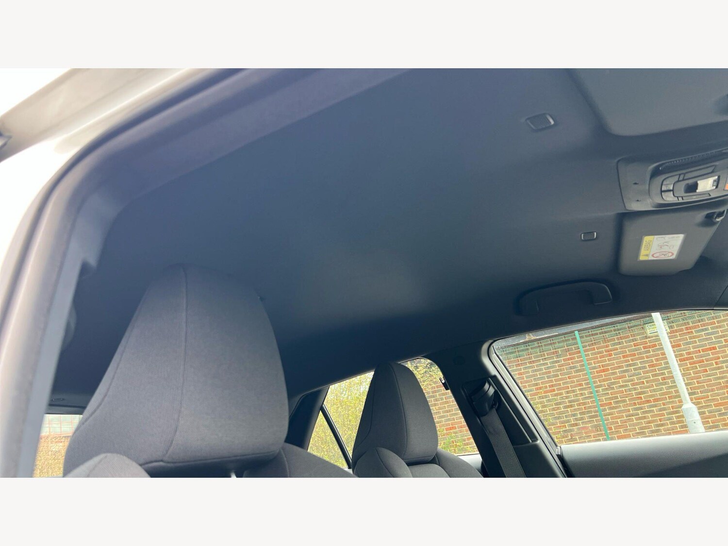 Used Toyota C-HR 2024 for sale - 78171103: Photo 21