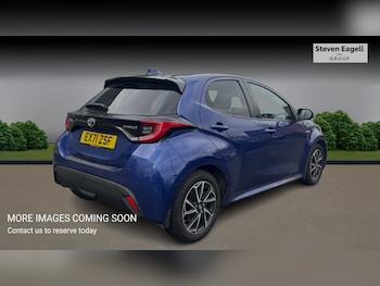 Used Toyota Yaris 2021 for sale - 78231947: Photo