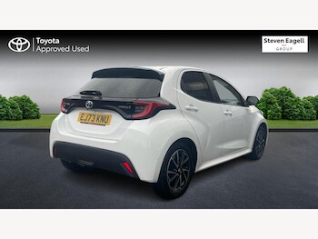 Used Toyota Yaris 2023 for sale - 77320903: Photo