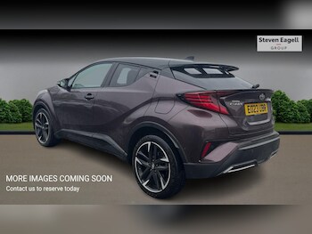 Used Toyota C-HR 2023 for sale - 77768685: Photo