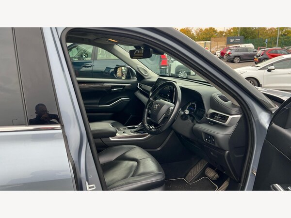 Used Toyota Highlander 2021 for sale - 76307313: Photo 13